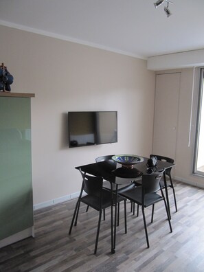 Dining - Superb furnished apartment (CROZON)