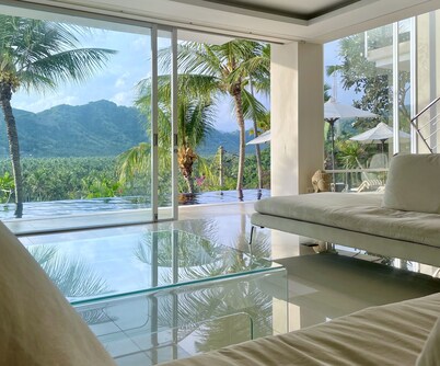 Sea & mountain view villa with pool, tropical garden and amazing staff