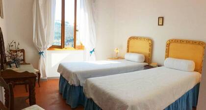 Villa Mary + Pool + Blick auf die Chianti Hills 20 Minuten von Florenz entfernt