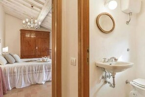 Bathtub, hair dryer, bidet