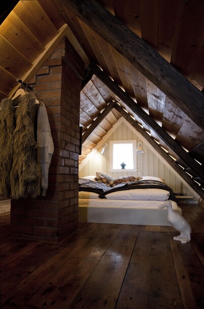 Luxurious Villa Includes  Free Car