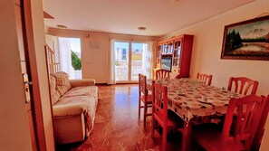 Interior - Families only. Penthouse duplex apartment in Playa de Gandía (Gandía)