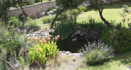 Appartement Avec Piscine commune, jardins paysagers, Wi-fi