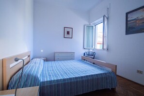 2 habitaciones, tabla de planchar con plancha y wifi gratis