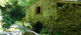 Renovated apartment in Serres-sur-Arget with swimming pool