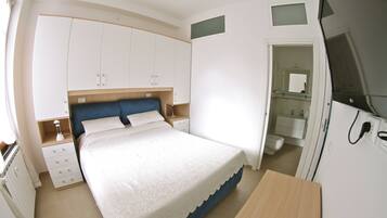 2 camere, una cassaforte in camera, ferro/asse da stiro