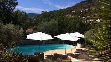 Piscine extérieure