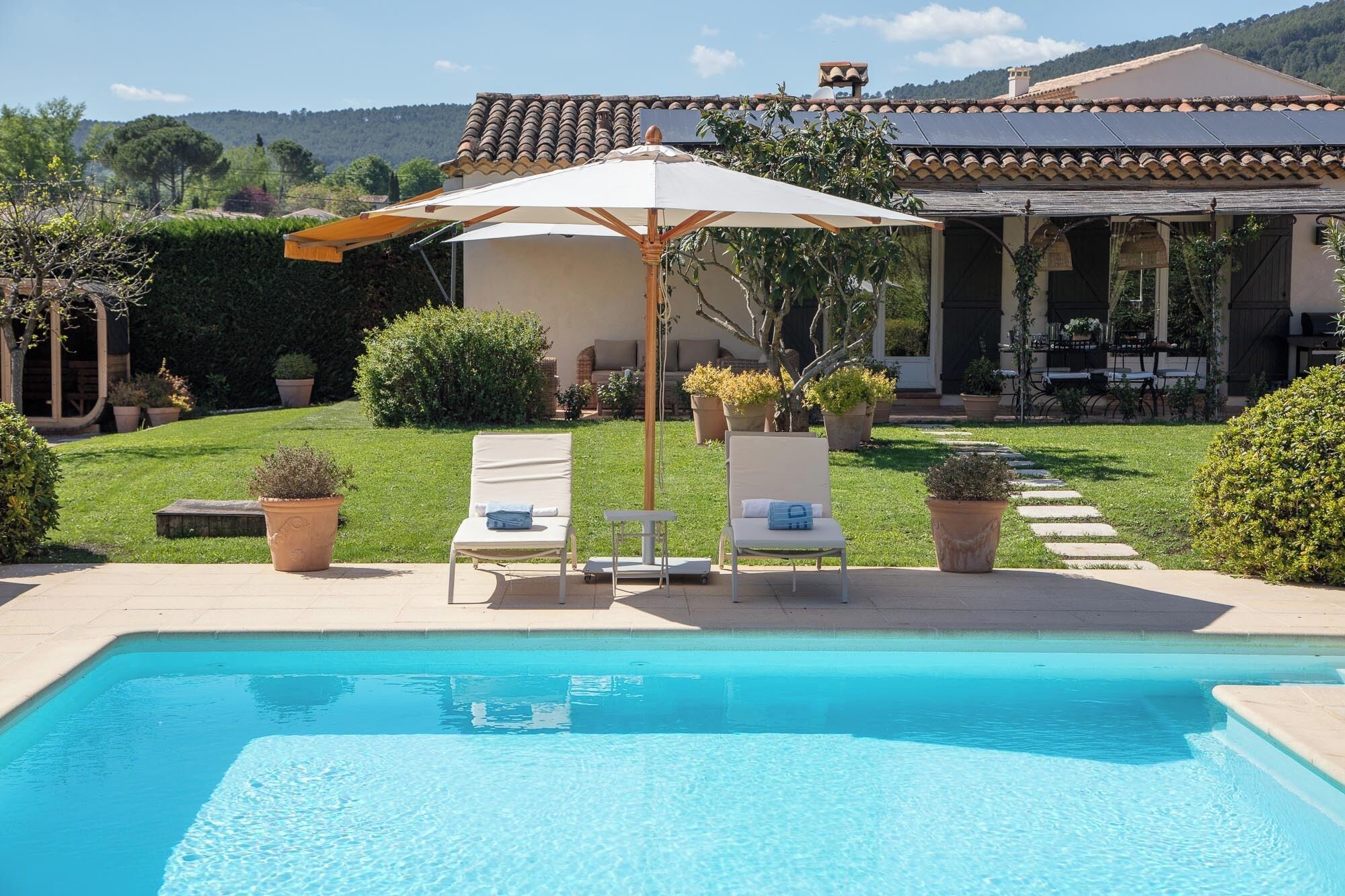 Una piscina riscaldata