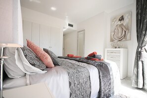 2 bedrooms, in-room safe, iron/ironing board, WiFi