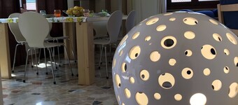 Casa dei Limoni in a quiet location near the center of Garda