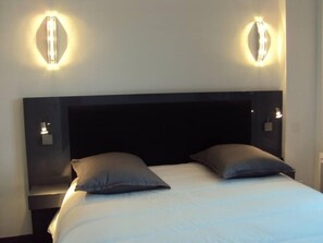 1 bedroom, iron/ironing board, WiFi