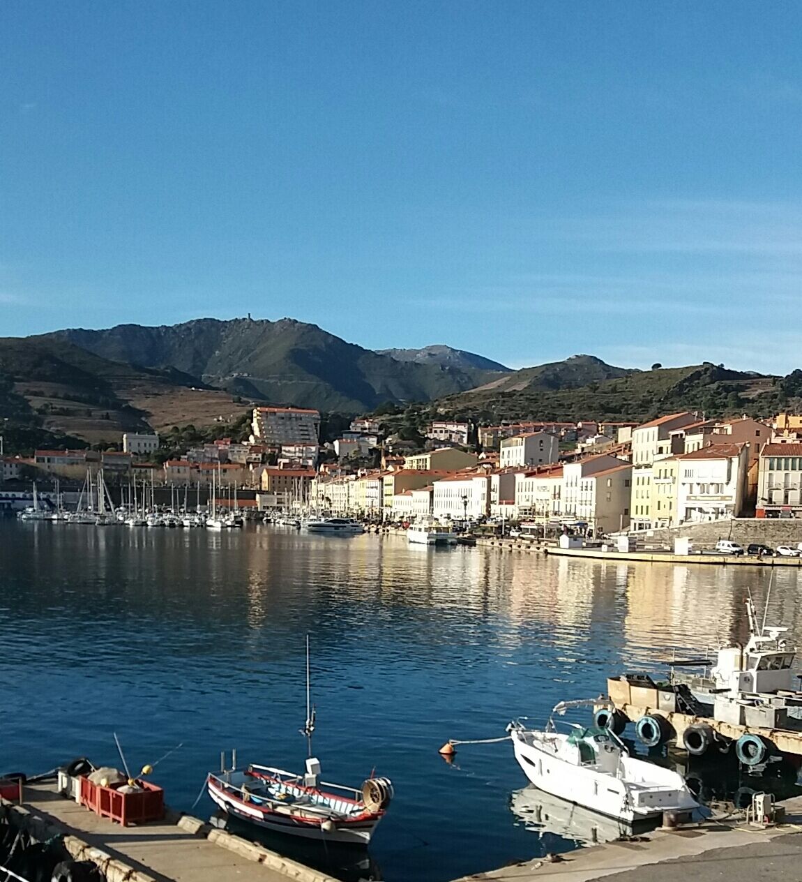 Marina/club náutico