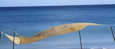 Beach nearby, beach towels