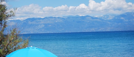 Beach nearby, beach towels