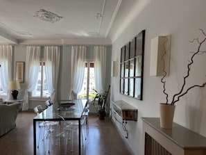 Dining - Beautiful family-friendly apartment-stunning view-terrace-central-just restored (venice)