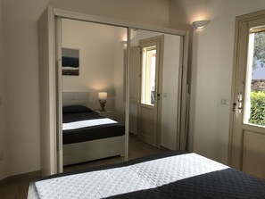 2 chambres, fer et planche à repasser, Wi-Fi gratuit, draps fournis