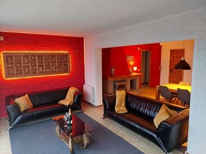 Televisor intel·ligent i llar de foc