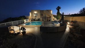 Piscina a l'aire lliure