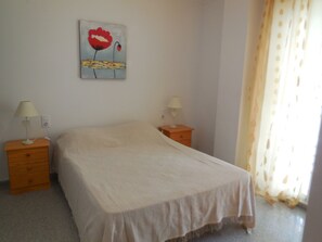 2 Schlafzimmer, Bügeleisen/Bügelbrett, Rollstuhlgeeignet