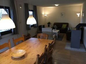 Dining - Family cottage on the nature park Kellerwald Edersee near Ski area (Frankenau)