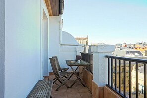 Outdoor dining - OFFER!:Jul-Aug2026!City Center.Renewed. Terrace.Parking.New elevator & entrance (San Sebastián)