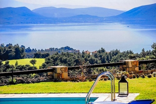 LIVE A FAIRY TALE  RESTING YOUR BODY AND SOUL WITH A GREAT VIEW OF THE SEA