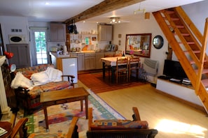 TV, DVD player, books