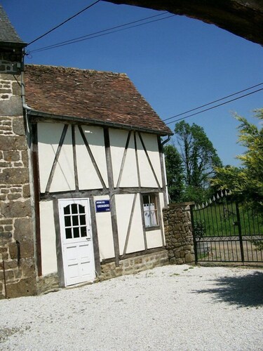 The Grenadiers Grange