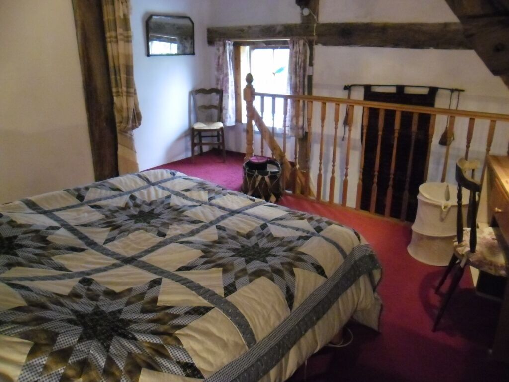 2 chambres, fer et planche à repasser, lit parapluie, Wi-Fi gratuit