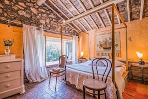 5 chambres, fer et planche Ă repasser, Wi-Fi gratuit, draps fournis