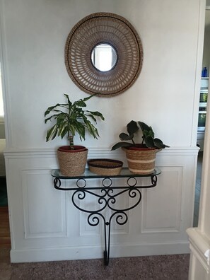 Interior - Apartment in villa in residential and quiet area, near the beach, center city and shops., (Ciboure)