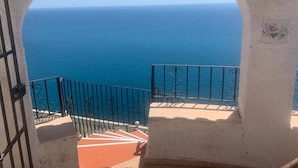 Property grounds - Javea: House / Villa - Javea (Javea)