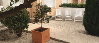 Pancho Ground Floor Apartment, 2Beds, 1Bath Garden BBQ Swimming Pool - 6 people