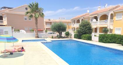 Pancho Ground Floor Apartment, 2Beds, 1Bath Garden BBQ Swimming Pool - 6 people