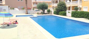 Pancho Ground Floor Apartment, 2Beds, 1Bath Garden BBQ Swimming Pool - 6 people
