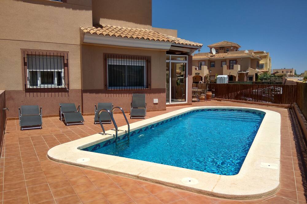 House with private pool near Mojacar, 3 bedrooms, air conditioners, WiFi, BBQ
