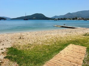 Am Strand, Liegestühle, Strandtücher