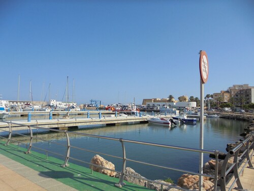 Urlaub in Südspanien, Schwimmbad, kostenloses WLAN, Strand, Golf 18 Löcher