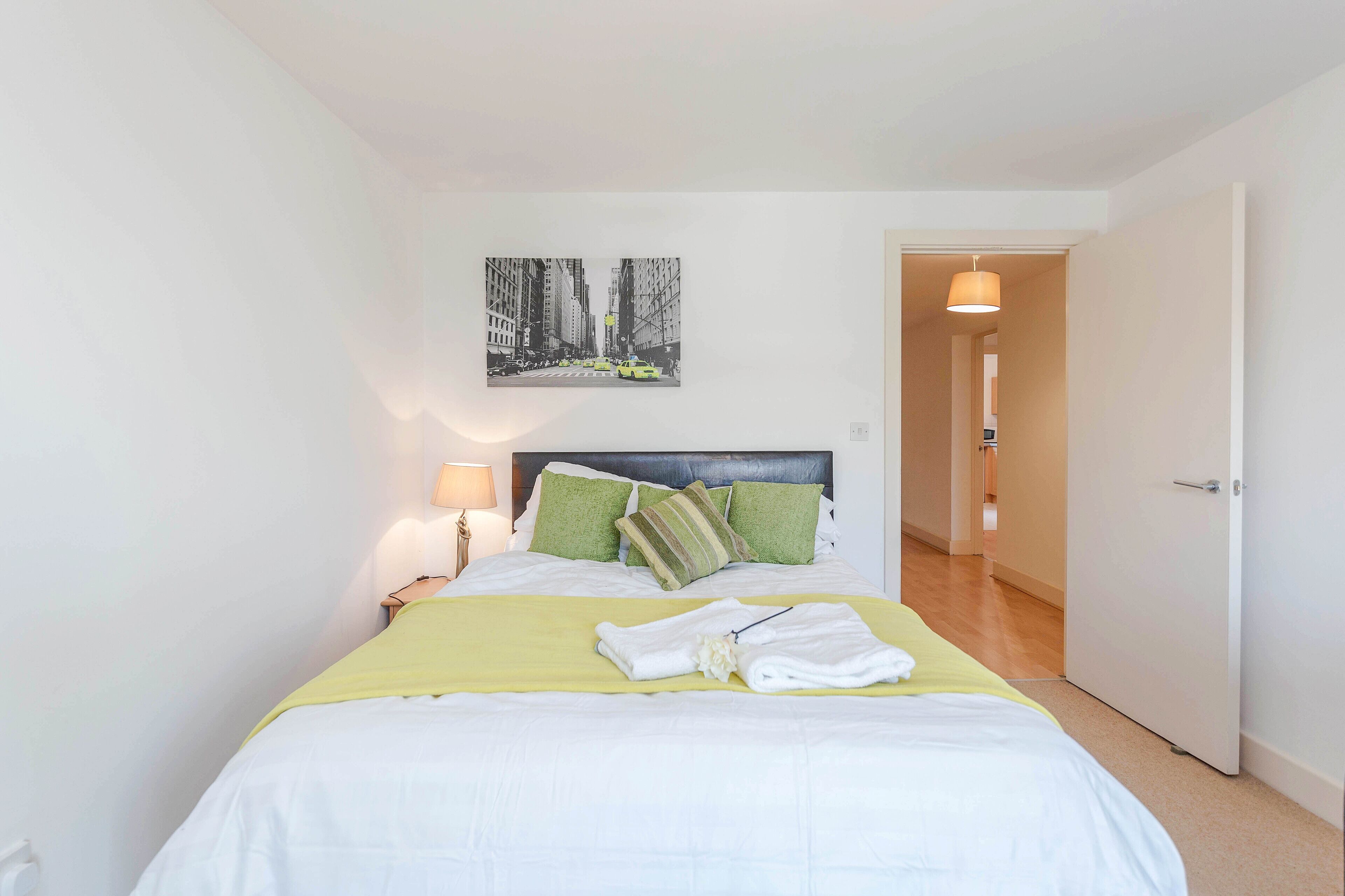 3 dormitorios, tabla de planchar con plancha, wifi y ropa de cama