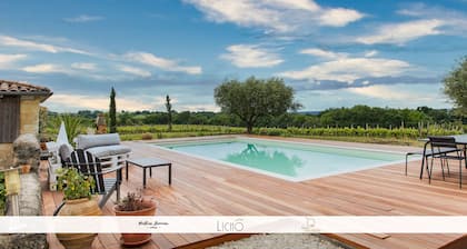Cottage 2 to 4 people, in wine property and near Bordeaux.