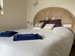 1 soverom, strykejern/-brett, wi-fi og sengetøy