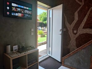 Interior - Ruby Charm Houses 6 63367/AL (Porto)