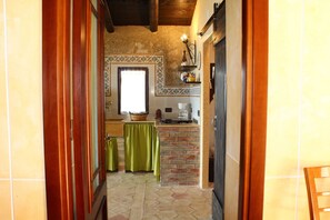 Fridge, microwave, oven, stovetop - BEAUTIFUL VILLA with SWIMMING POOL for EXCLUSIVE use, relax a few km from the sea! (Carini)