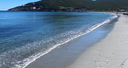 Petite Maison pour les vacances en pleine nature.