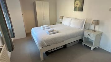 1 habitación, cuna de viaje, wifi y ropa de cama