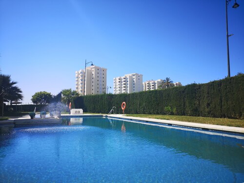 Appartement de vacances en famille près du port d'Estepona