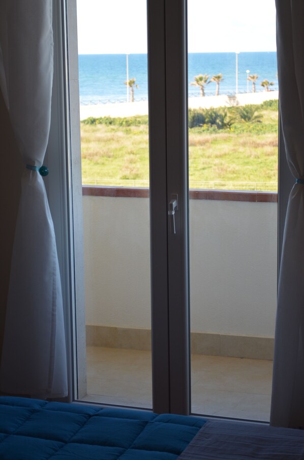 1 sovrum, skrivbord, wi-fi och sängkläder