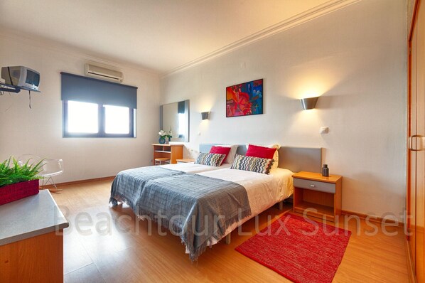 2 bedrooms, in-room safe, iron/ironing board, travel cot