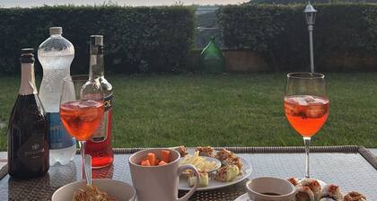 Shabby Chic House in Montebello panoramic sea view of Forte dei Marmi