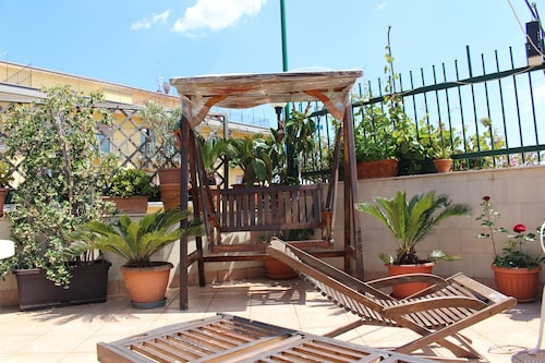 Lovely flat with wonderful private terrace!